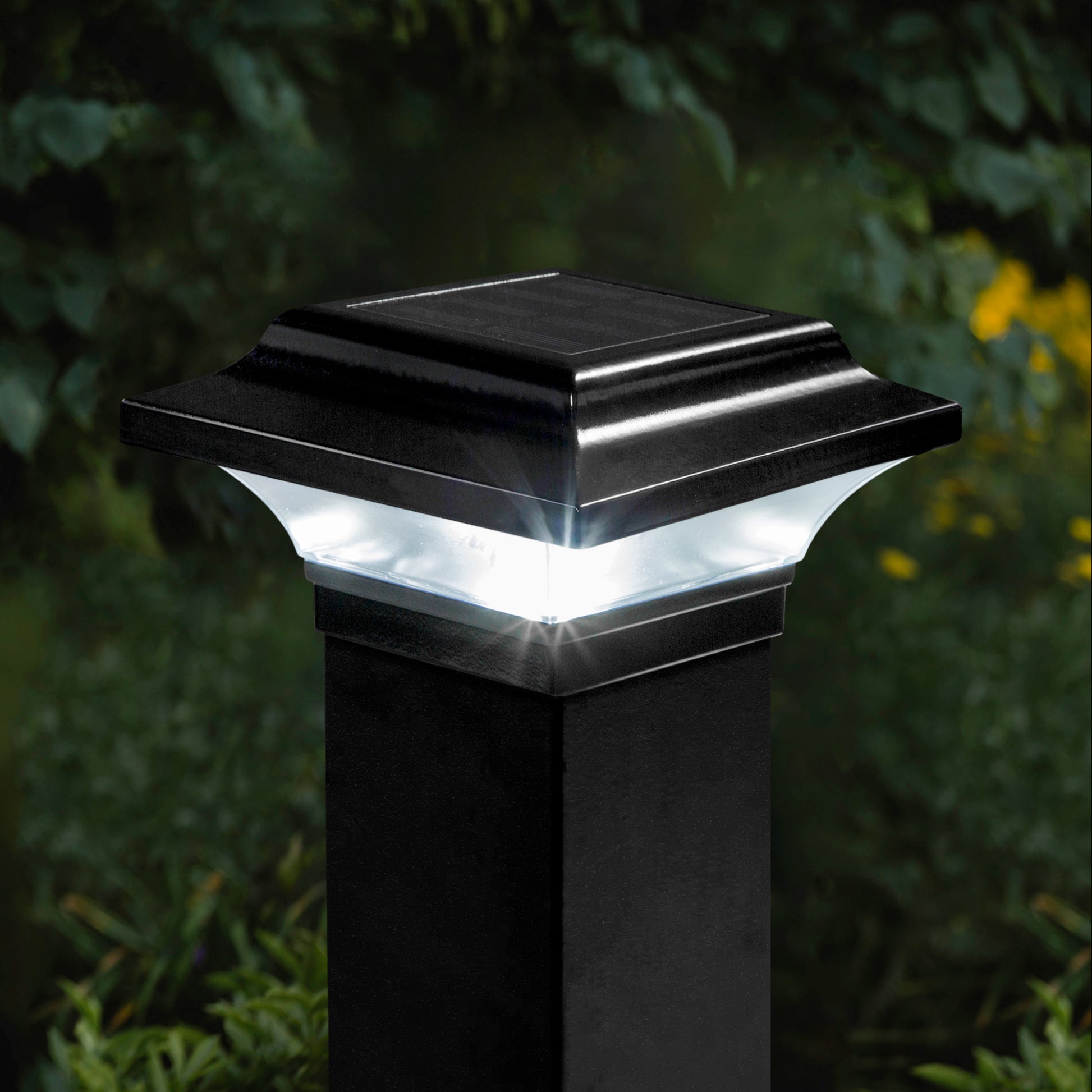 solar post lights aluminum Imperial style